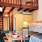 Logis Le Vetine Hotel
