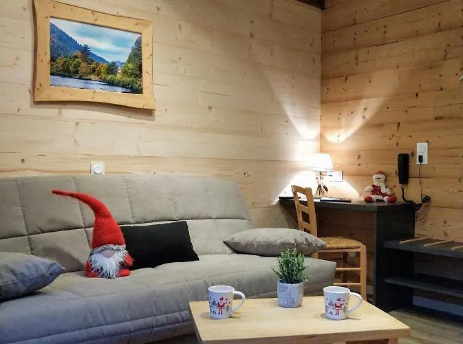 Logis Le Vetine 3* 르발틴