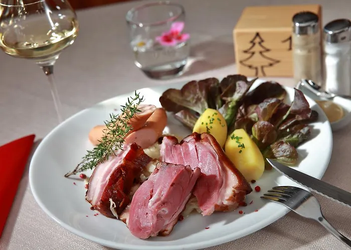 호텔 Logis Le Vetine 3*