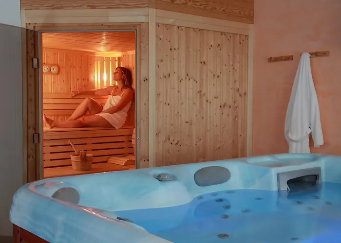 Logis Le Vetine 르발틴