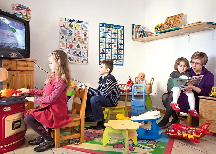 Logis Le Vetine 호텔 3*